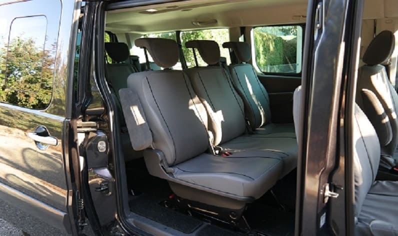 Macedonia: Coaches rental in Southwestern in Southwestern and Kičevo